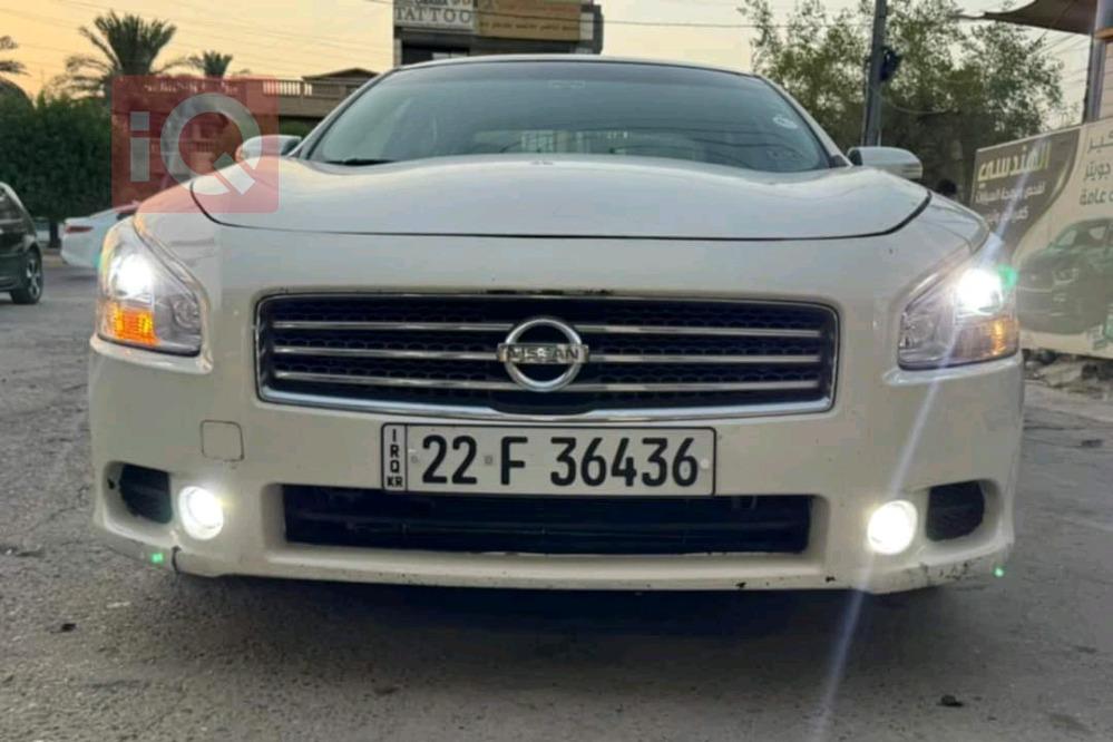 Nissan Maxima